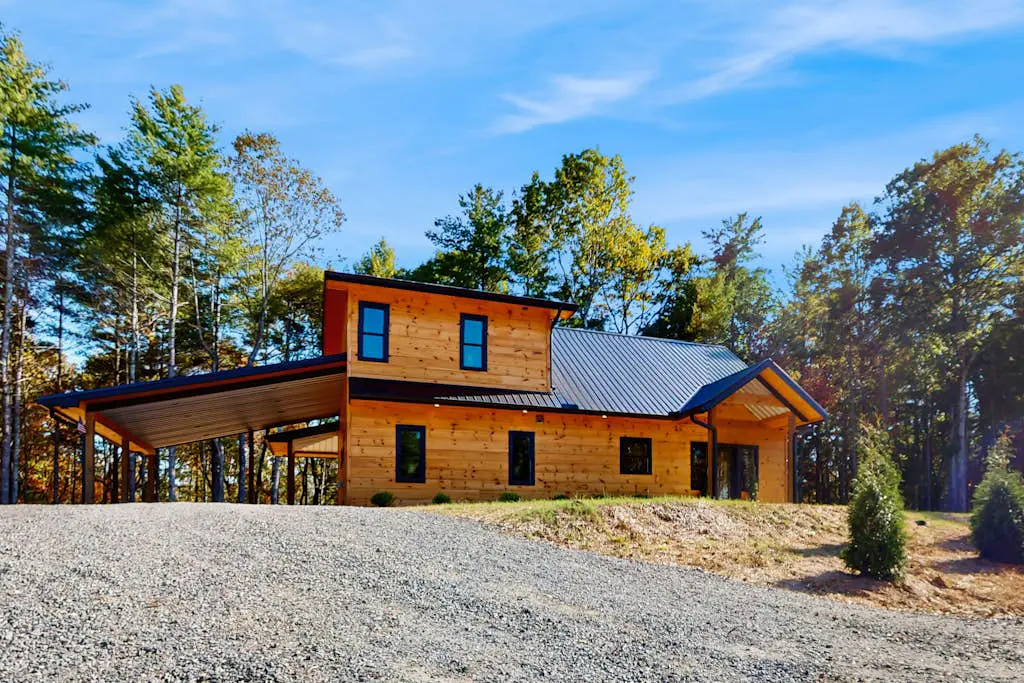Spur n Arrow Cabin