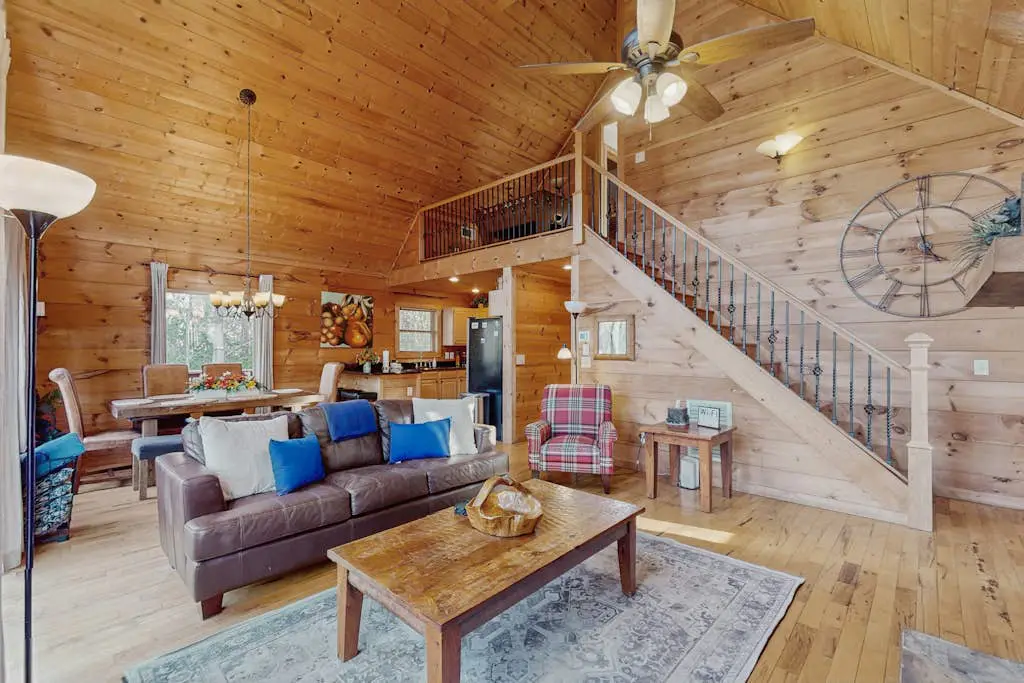 Misty Mountain Hideaway