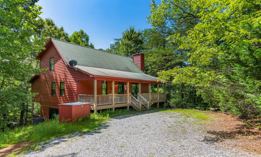 Secluded cabin with game room, wood fireplace, firepit, & great decks