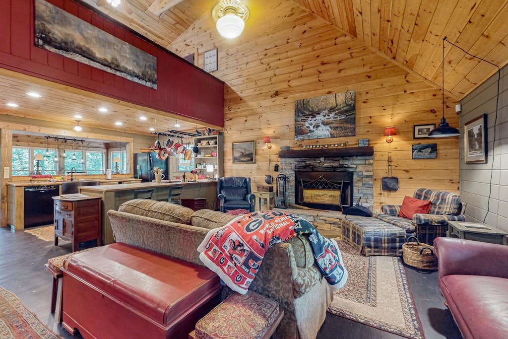 Secluded cabin with game room, wood fireplace, firepit, & great decks