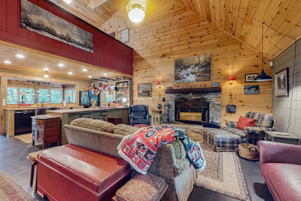 Secluded cabin with game room, wood fireplace, firepit, & great decks