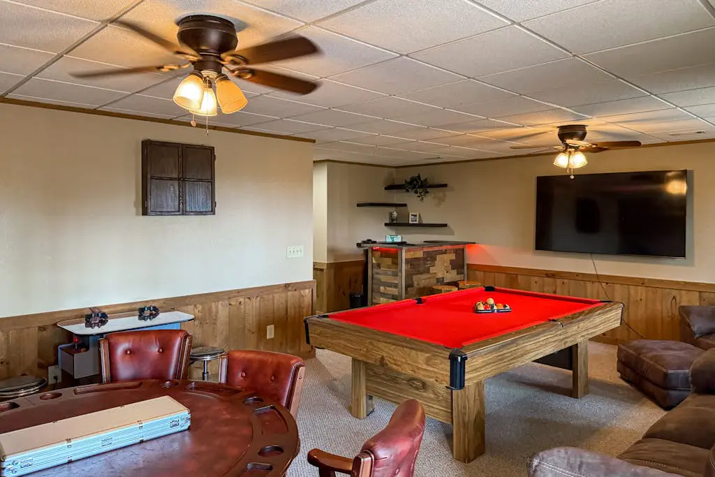 Bougie Bear Cabin