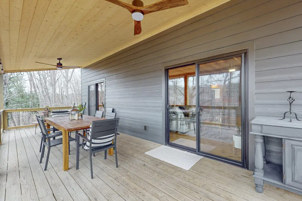 Hothouse Creek Retreat