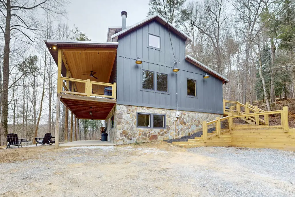 Hothouse Creek Retreat