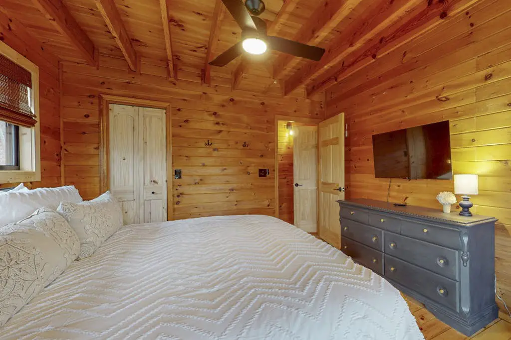 Hothouse Creek Retreat