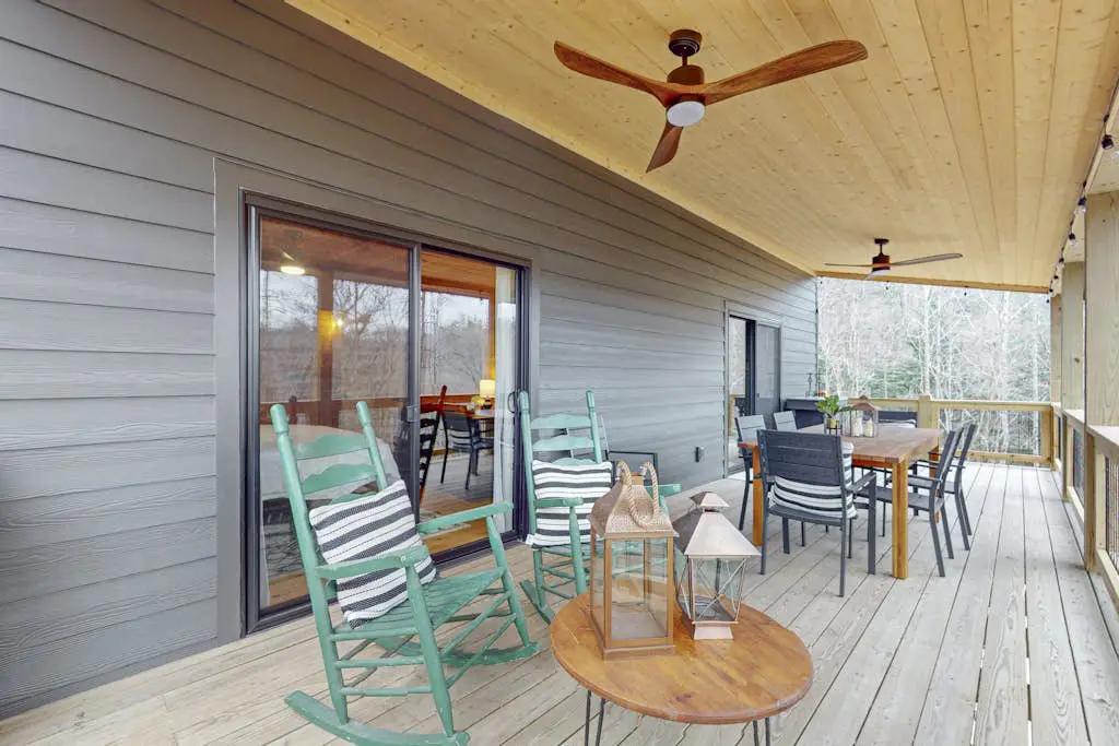 Hothouse Creek Retreat