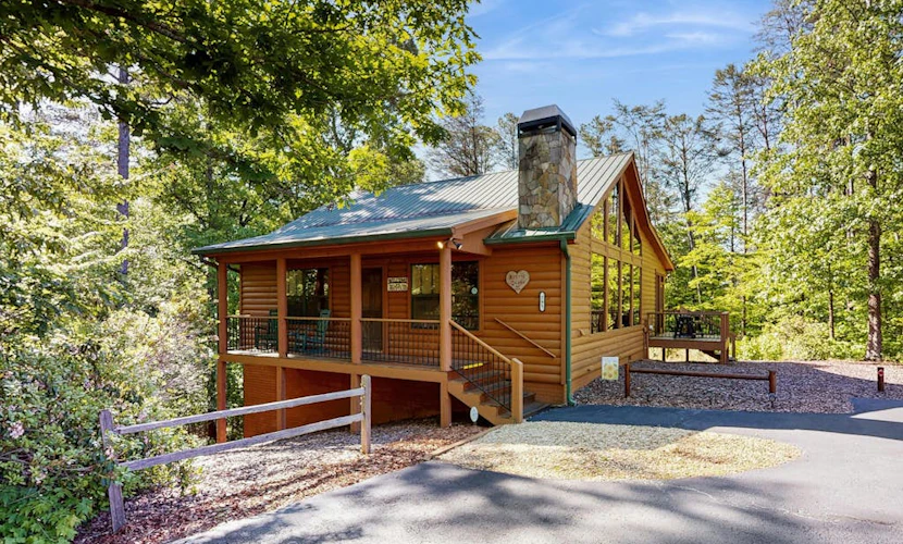 Charming Getaway with Private Hot Tub, Sauna, & Pretty Mountain Views
