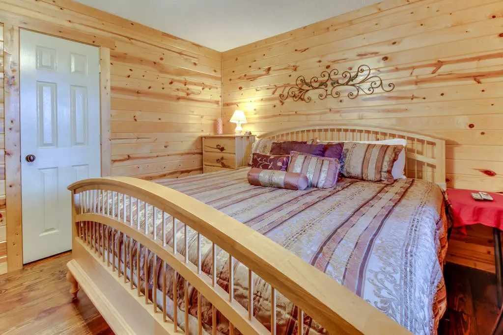 Timber Top Cabin
