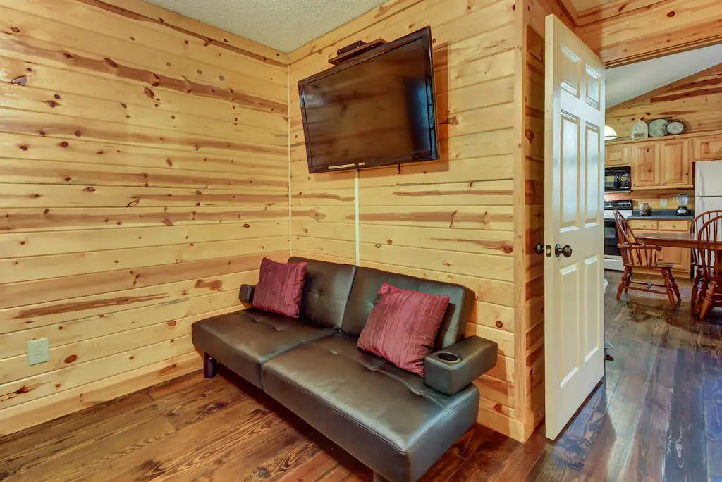 Timber Top Cabin