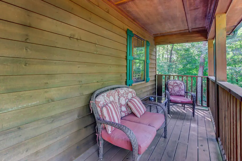 Timber Top Cabin