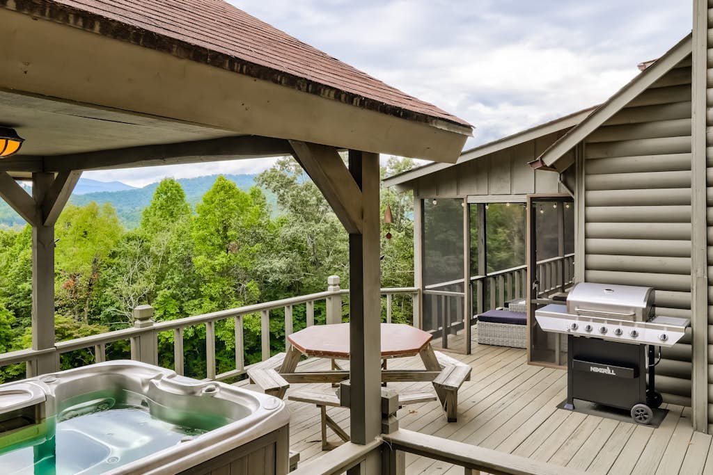 Two-Story, Dog-Friendly Home w/ Private Hot Tub, Fast WiFi, & Mountain Views