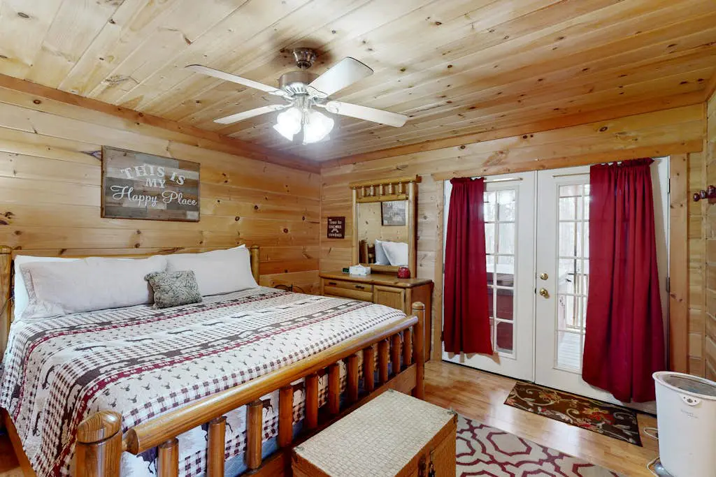 Buckhorn Cabin