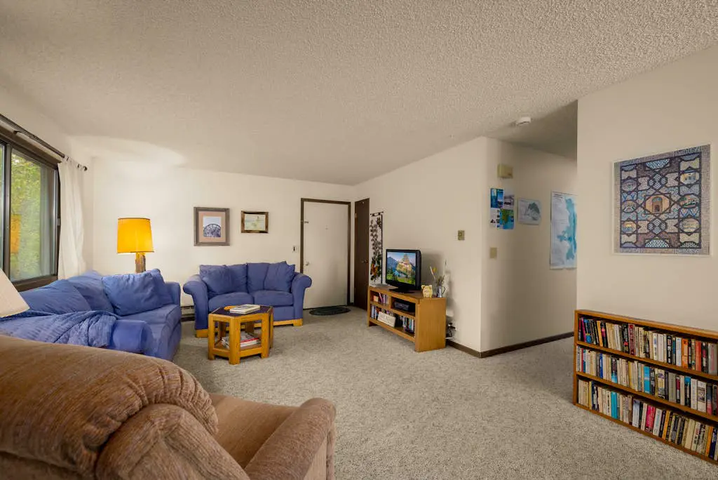 Big Arm Blue House 3 Bedroom