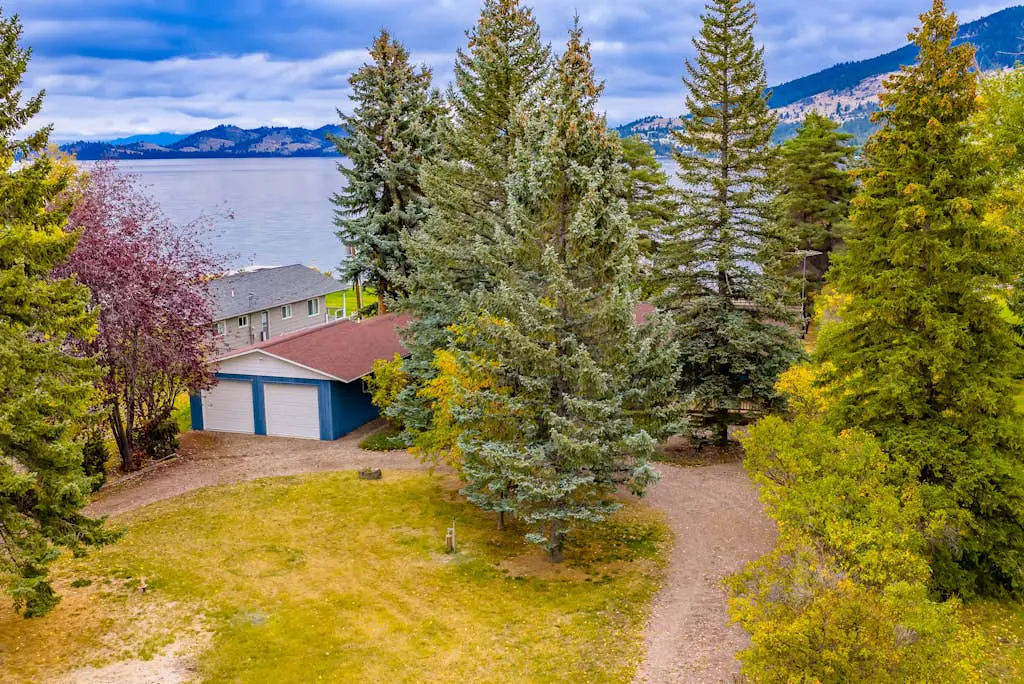 Big Arm Blue House 3 Bedroom