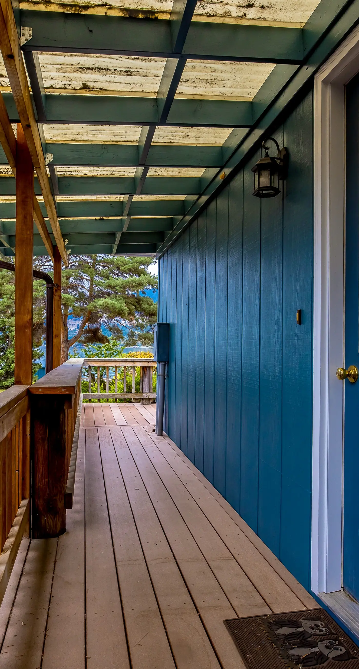 Big Arm Blue House 3 Bedroom