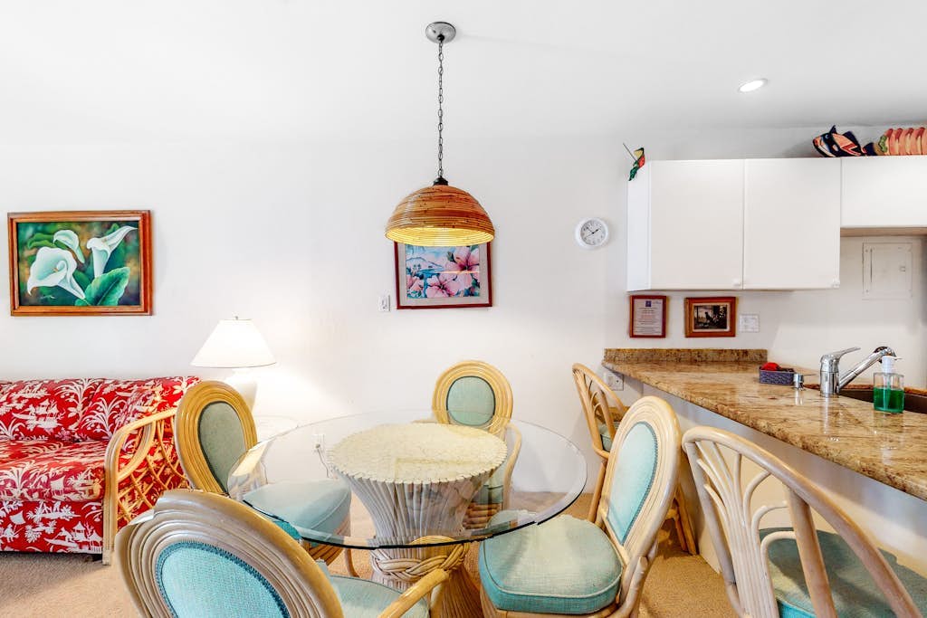 August Sale! - Hale Kamaole Condo w/ Shared Grill, Free WiFi-Surf, Bike, Golf, More