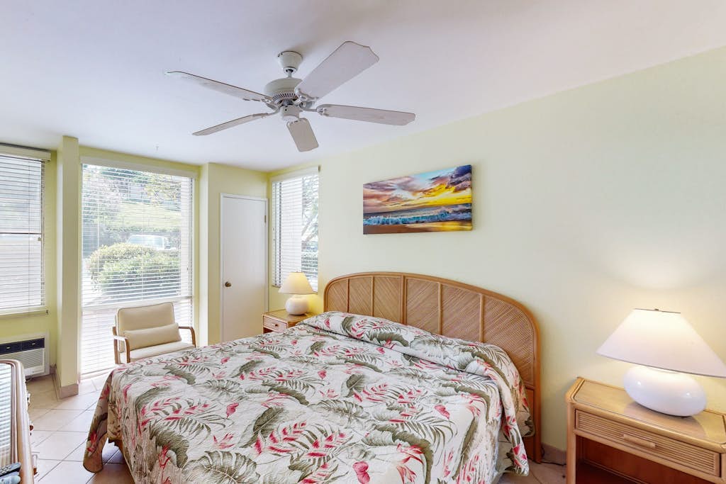 Hale Kamaole Condo w/ Shared Pool, Shared Grill-Surf, Bike, Golf, More