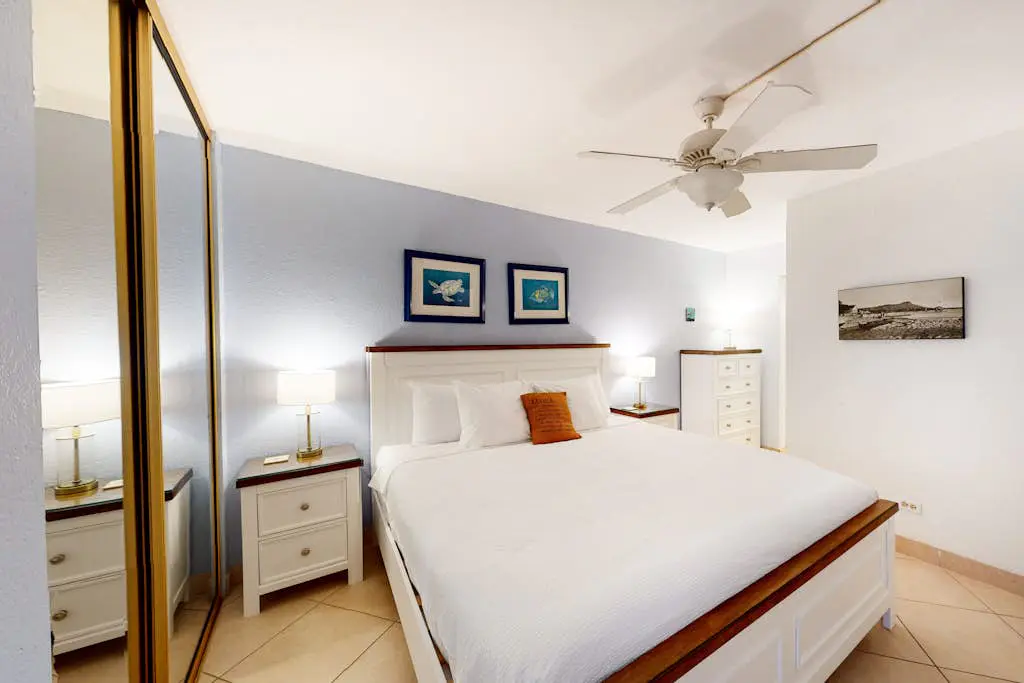 Island Sands Resort 111