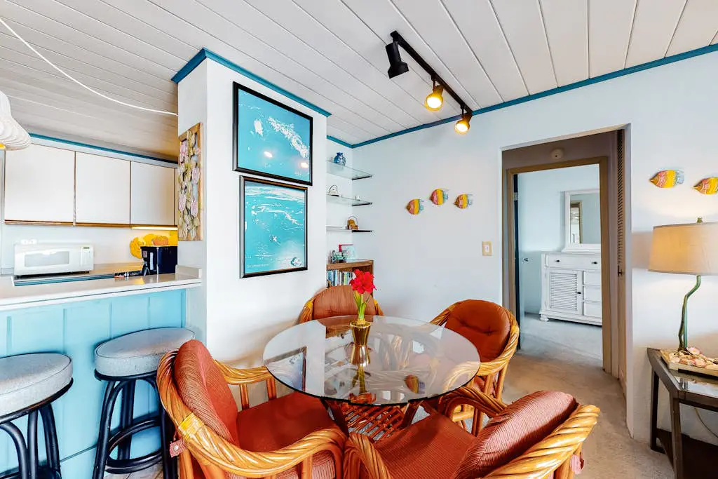 Island Sands Resort 208
