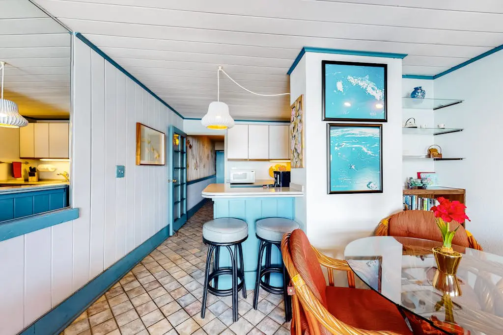 Island Sands Resort 208