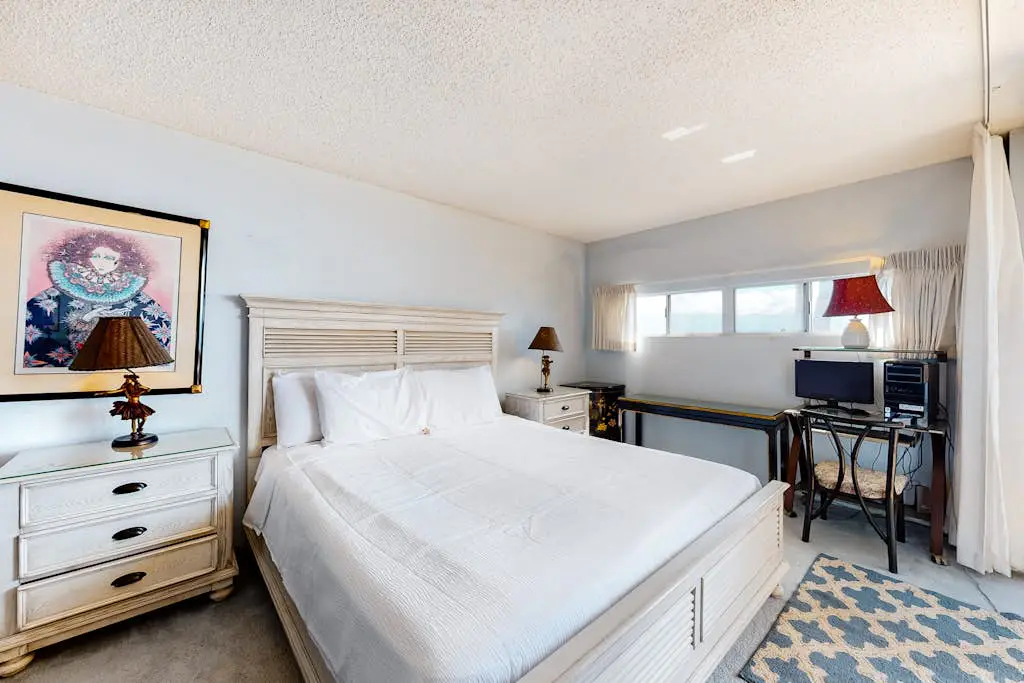 Island Sands Resort 208