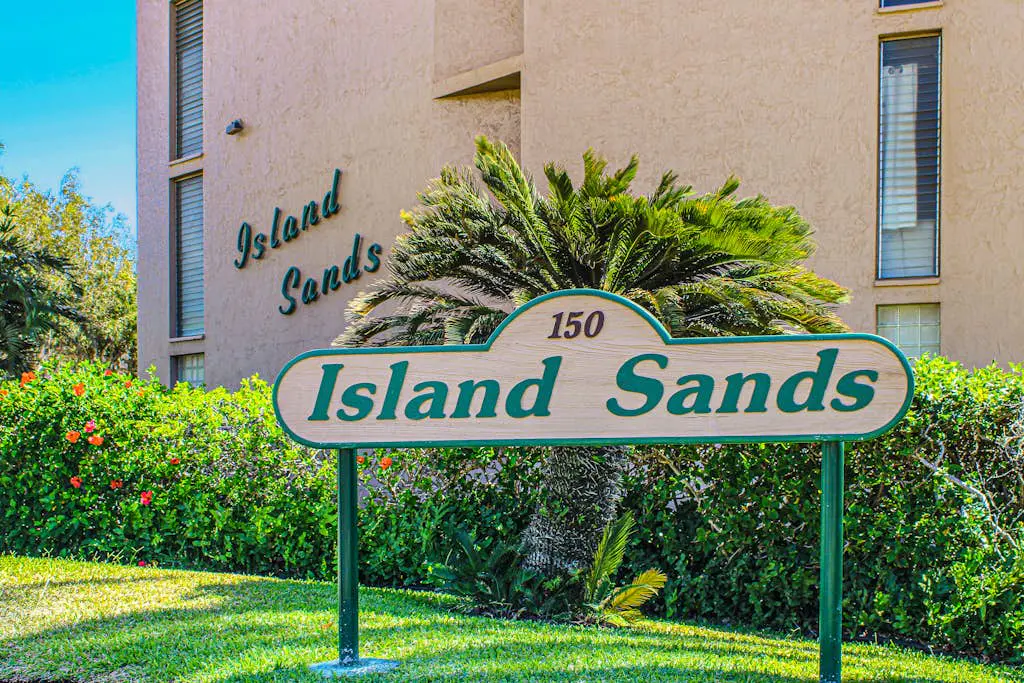 Island Sands Resort 208