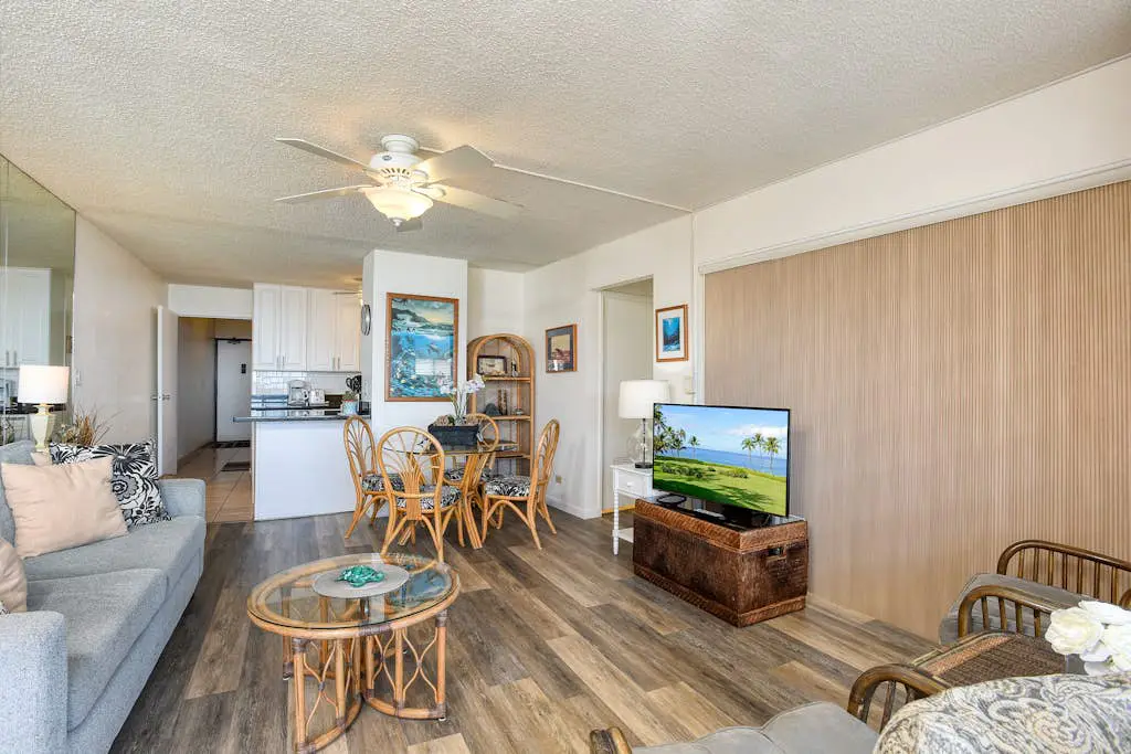 Island Sands Resort 302