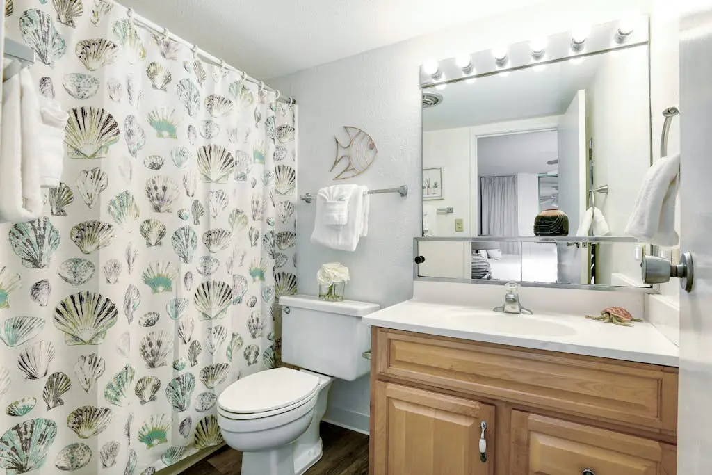 Island Sands Resort 302