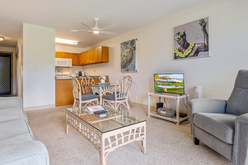 Kihei Akahi Condo w/ Free WiFi, Private W/D-Waves Await