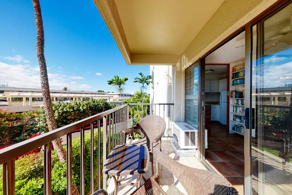 Kihei Akahi D216