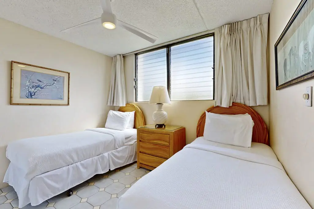 Kihei Akahi D215