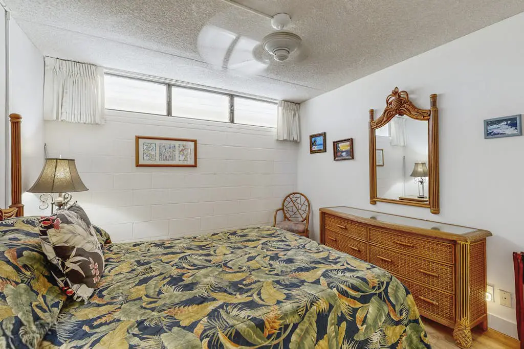 Kihei Akahi D613