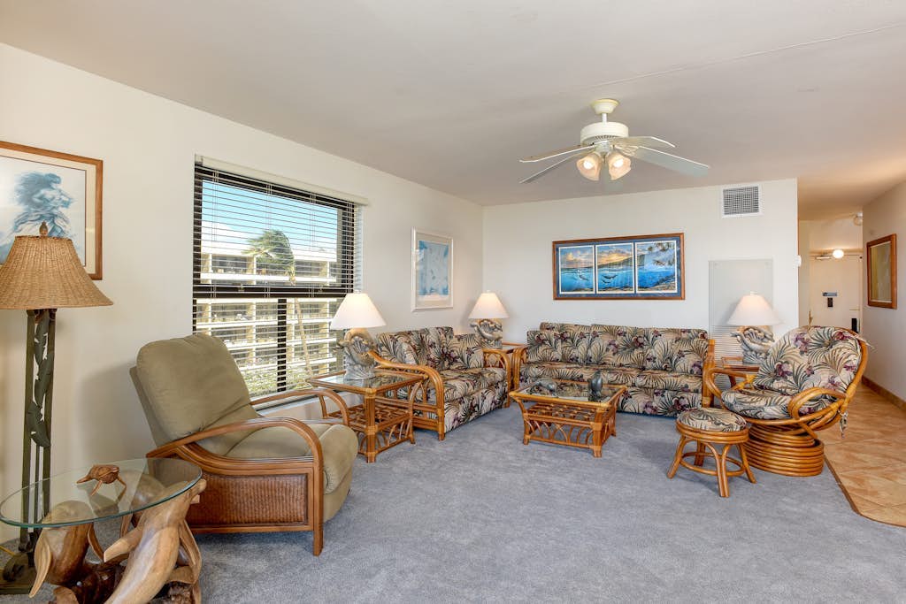 Sugar Beach Resort Condo w/ Shared Grill, Free WiFi-Surf, Bike, Golf, More