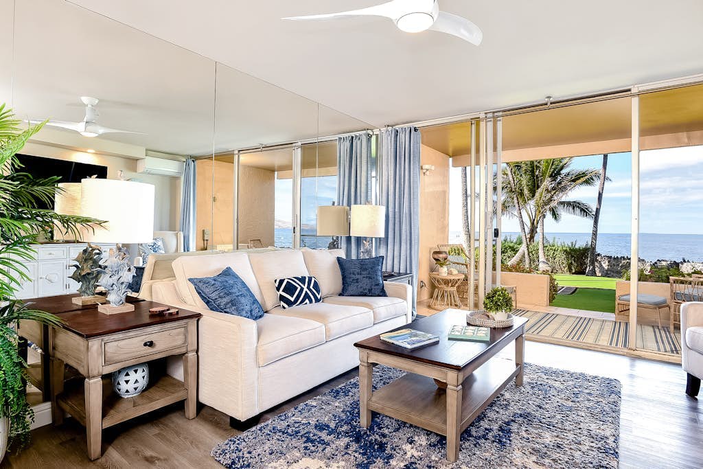 Remodeled Oceanfront Condo w/Easy Beach Access, Private W/D, Shared Pool & Grill