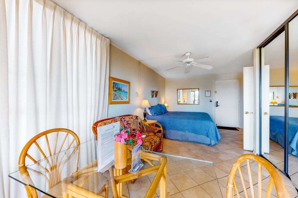 Kihei Akahi Condo w/ Free WiFi, Private W/D-Waves Await