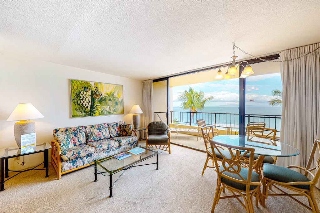 Sugar Beach Resort Condo w/ A/C, Shared Pool/Hot tub-Swim, Surf, and More