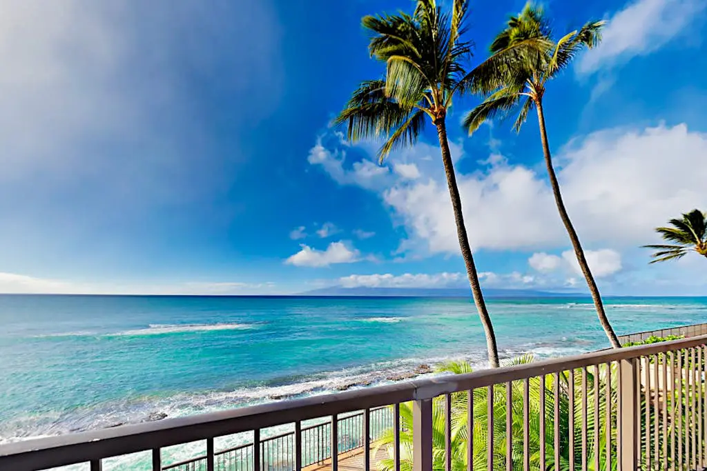 Hale Ono Loa 111