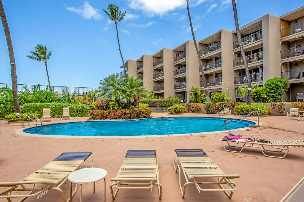 Hale Ono Loa 111