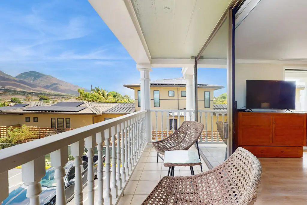 Lahaina Shores 202