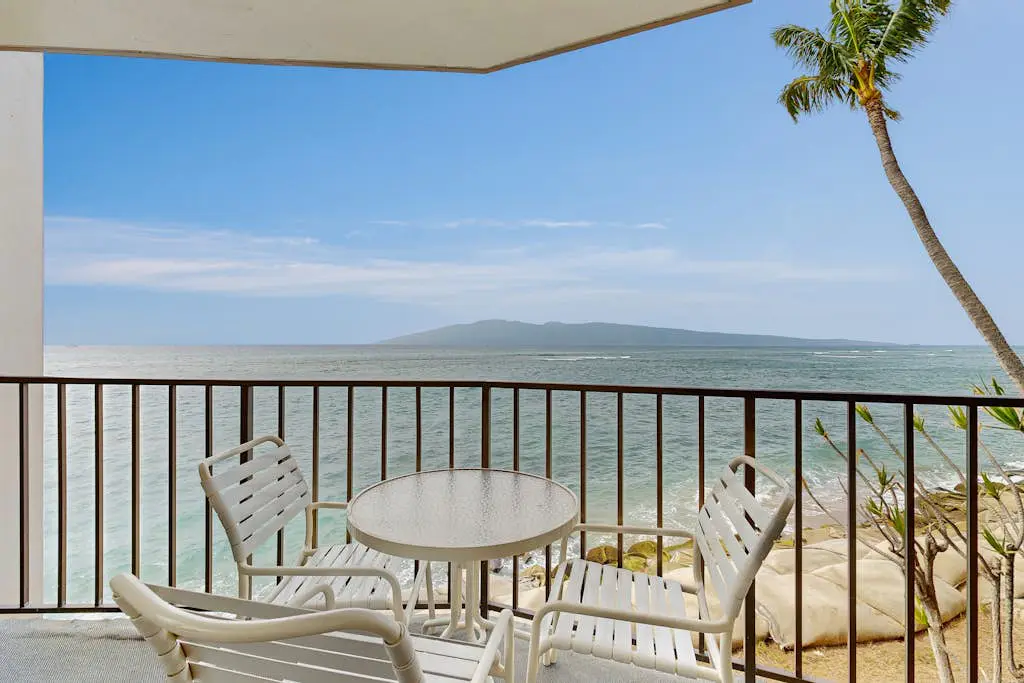Valley Isle Resort 210