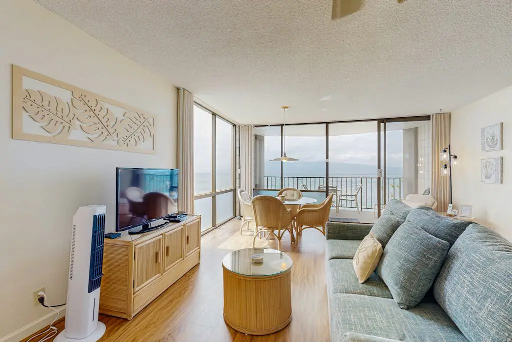 Valley Isle Resort 210