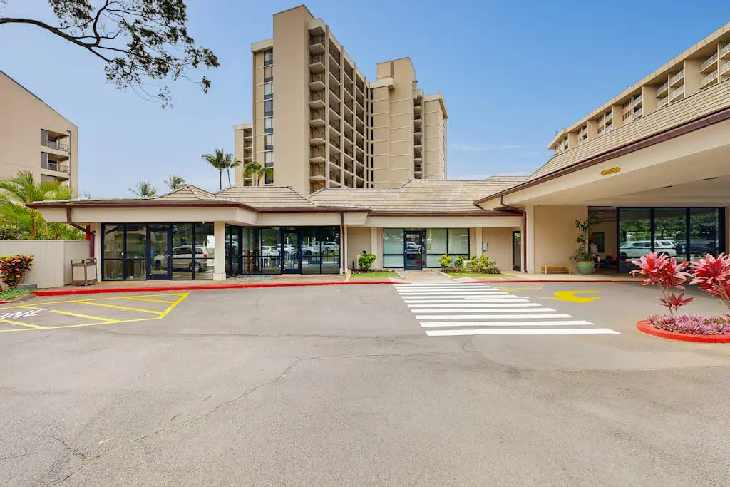 Valley Isle Resort 210