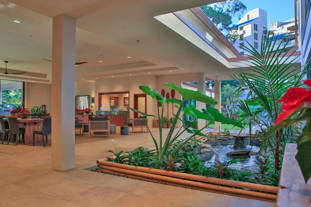 Valley Isle Resort 210
