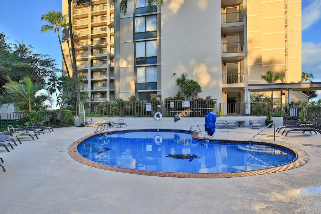 Valley Isle Resort 210