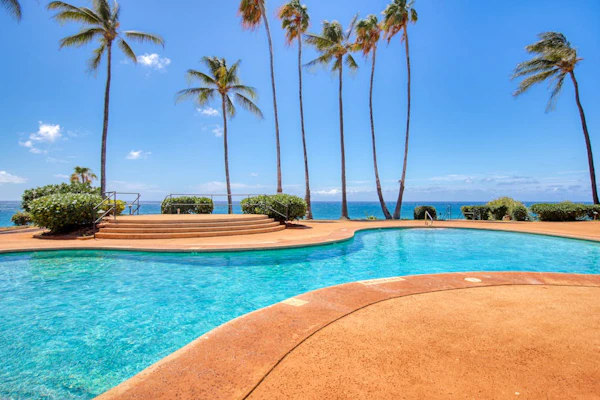 Oceanfront Cottage on Kepuhi Beach w/ Ocean View, WiFi, Laundry & Shared Pool