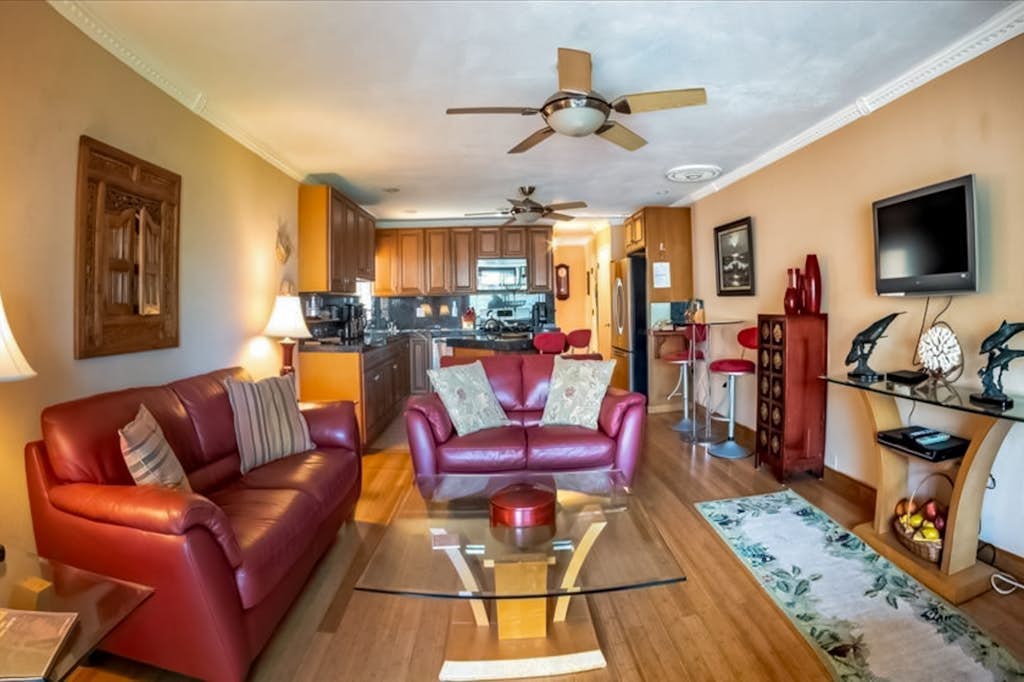Ocean View Family Condo w/Free WiFi, Shared Pool & Tennis - Close to the Waves