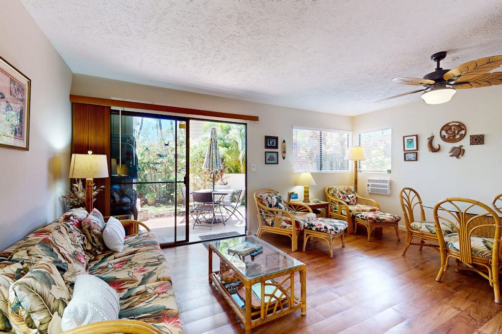 Peaceful, quiet condo with pool, private lanai, gas grill, WIFI, steps to beach