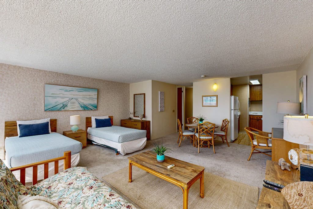 Comfortable studio condo located steps from the beach and the best of Waikiki