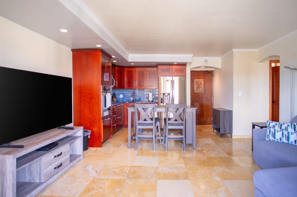 Stellar Mountain, River & City Views Luxe Condo - Shared Pool, Hot Tub & Sauna
