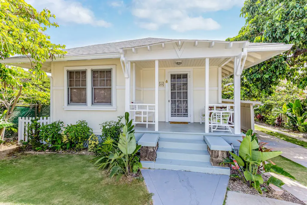 Garden Cottage Unit B - 30-Night Minimum